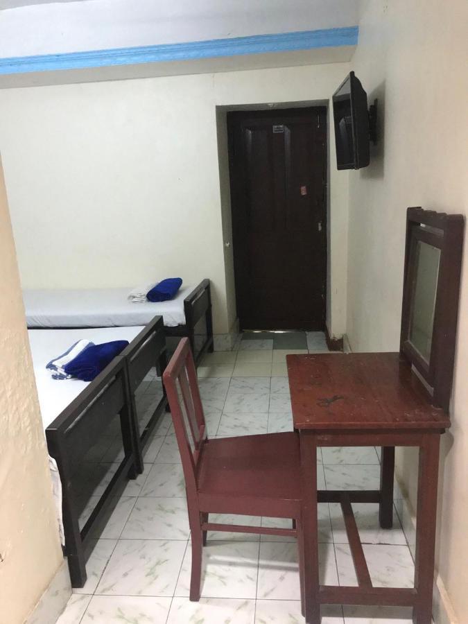 B Hostel Fort Kochi Bagian luar foto